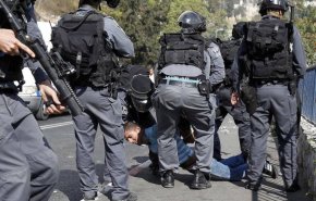 الاحتلال الإسرائيلي يعتقل فتى فلسطينيا غرب جنين