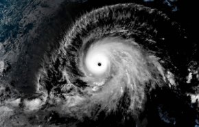 إعصار ”دوريان“ يزداد تدميرا ويقترب من فلوريدا الأمريكية
