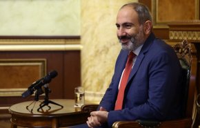 رئيس الوزراء الأرميني يوجه دعوة الى روحاني لزيارة يريفان
