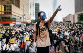 محاولات لتعطيل المترو ودعوات لإضراب عام في هونغ كونغ