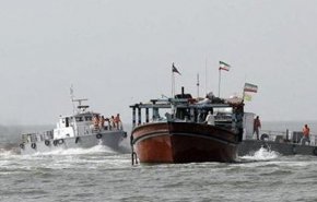 ايران توقف سفينة أجنبية تهرب الوقود في بحرعمان