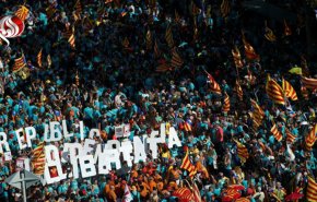تظاهرات ده‌ها هزار نفر جدایی طلب در خیابان‌های بارسلون