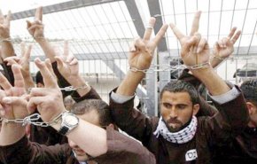 6 من قادة الأسرى الفلسطينيين ينضمون للإضراب احتجاجا على أجهزة التشويش