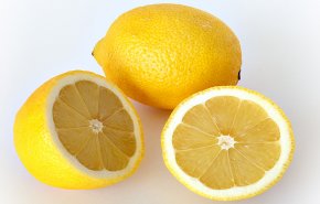 ماذا يحدث للجسم عند شم رائحة الليمون والفانيلا؟