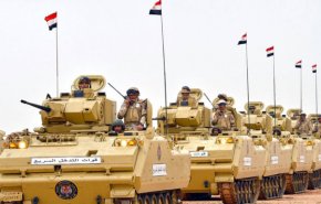 استنفار امني في مصر والجيش ينشر مدرعاته 