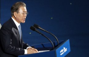 رئيس كوريا الجنوبية يقترح منطقة سلام دولية بدلا عن المنطقة منزوعة السلاح