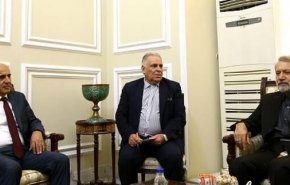 لاريجاني يؤكد تعزيز العلاقات البرلمانية بين إيران وأرمينيا
