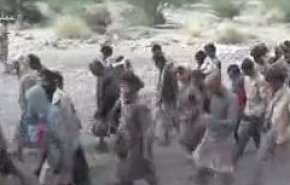 مشاهد من استسلام المئات من مرتزقة السعودية للقوات اليمنية
