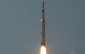 واکنش ژاپن به فرود موشک بالستیک کره شمالی به منطقه اقتصادی این کشور 