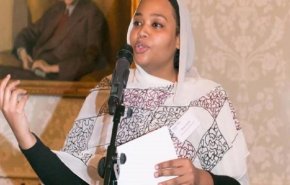 وزيرة الرياضة السودانية تقدم دعوى قضائية بحق داعية إسلامي اتهمها بالردة