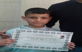 ضحية العنصرية..طفل سوري يشنق نفسه على باب مقبرة بتركيا
