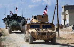 فیلم| خالی شدن یک پادگان نظامی در سوریه بدنبال عقب نشینی نیروهای آمریکایی