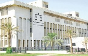 الكويت تحاكم مغردا بتهمة الإساءة لمصر