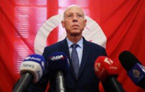 أول تعليق من قيس سعيد بعد فوزه برئاسة تونس
