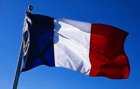 فرانسه خروج از ائتلاف ضد داعش را بررسی می‌کند