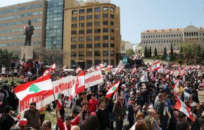 سفارات أجنبية وعربية في بيروت تتخذ إجراءات على وقع الاحتجاجات