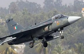 درگیری دهلی و اسلام آباد بر سر کشمیر/ ارتش هند یک پایگاه پاکستان را بمباران کرد