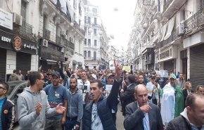 استمرار الحراك الشعبي في الجزائر 