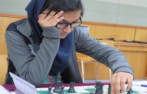 الايرانية مبينا علي تحرز وصافة بطولة شباب العالم للشطرنج