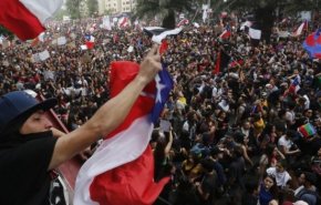 بزرگترین تظاهرات اعتراضی مردم شیلی برگزار شد