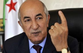 رئيس وزراء الجزائر الأسبق يترشح للانتخابات الرئاسية المقبلة
