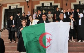 شلل بمحاكم الجزائر بسبب إضراب واسع للقضاة
