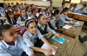 مناقشة تدريس لغة جديدة في المدارس المصرية.. تفاصيل
