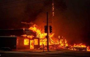 حرائق جديدة تندلع في كاليفورنيا قرب لوس انجليس
