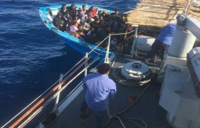انقاذ 200 مهاجر قبالة سواحل ليبيا