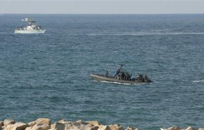  الاحتلال يستهدف قوارب الصيادين شمال قطاع غزة