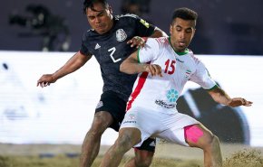 تیم فوتبال ساحلی ایران در امارات امروز به مصاف مصر می‌رود