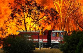 قتيلان على الأقل وعشرات المصابين جراء حرائق مستعرة شرقي أستراليا