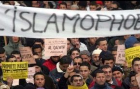 تظاهرات مسلمانان در پاریس در اعتراض به افزایش اسلام هراسی