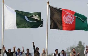 وفد باكستاني يزور أفغانستان وسط تصاعد التوترات
