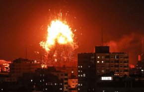 حمله جنگنده های صهیونیستی به مناطق مسکونی غزه + ویدیو
