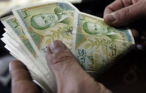 الليرة السورية تنهار امام الدولار