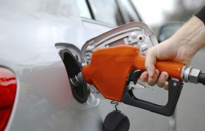 چرا دولت بنزین را سالانه و تدریجی گران نکرد؟