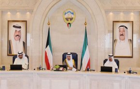 حكومة الكويت الجديدة تواجه وضعا غريبا يحتاج إلى حل عاجل