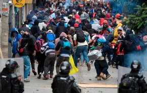 المحتجون في كولومبيا ينزلون إلى الشوارع مجددًا