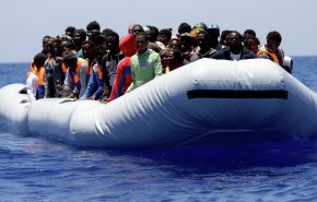 إنقاذ 284 مهاجرا غير شرعي قبالة السواحل الليبية