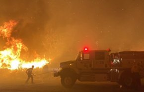 آتش‌سوزی گسترده، باز هم در کالیفرنیا / هزاران خانه در آستانه نابودی + فیلم و تصاویر