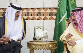 وال استریت ژورنال: وزیر خارجه قطر ماه گذشته به ریاض سفر کرده است