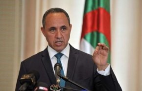 المرشح الرئاسي الجزائري ميهوبي يلتقي بأربعة سفراء أوروبيين
