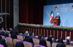 روحانی: اگر مذاکره منجر به شکستن توطئه دشمن شود، کار انقلابی است/ بنزین دو نرخی فساد آورست اما در شرایط اضطراریم
