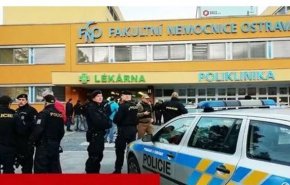 تیراندازی در بیمارستان چک 6 کشته برجا گذاشت
