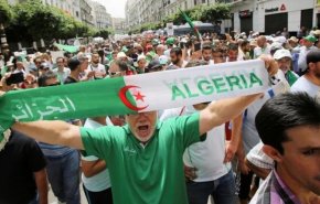 آغاز انتخابات ریاست جمهوری الجزایر در میان مخالفت ها و حمایت ها + فیلم
