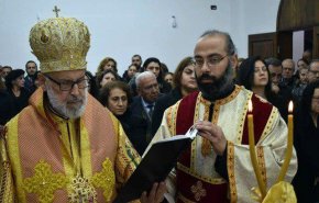  أول قداس في كنيسة جاورجيوس بعربين السورية بعد تحريرها