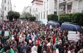 اعتراض هزاران الجزایری به نتیجه انتخابات ریاست جمهوری