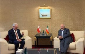 رایزنی وزرای خارجه لهستان و ایران در دوحه
