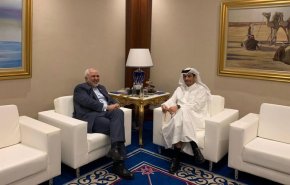 رایزنی ظریف با وزیر خارجه قطر در دوحه